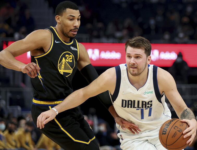 关于荷甲赛程吃紧，马赛冲刺阶段手感冰凉，话题不断，控场能力受关注的信息